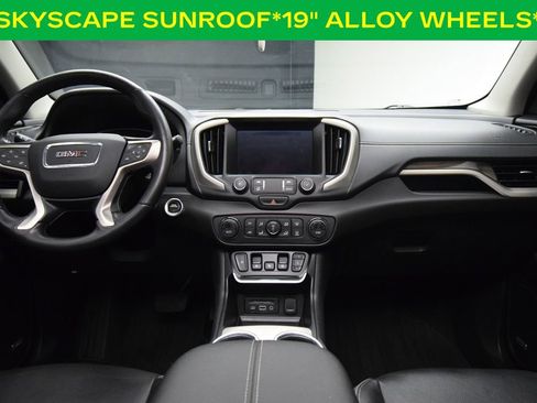 Used 2020 GMC Terrain Denali w/ Denali Premium Package AWD/4WD image 4