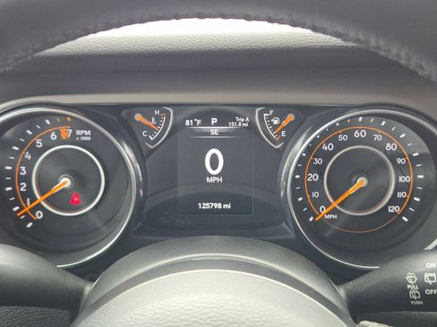 Used 2019 Jeep Wrangler Unlimited Sport S AWD/4WD image 22