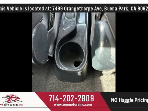 Used 2015 Toyota Yaris LE image 37