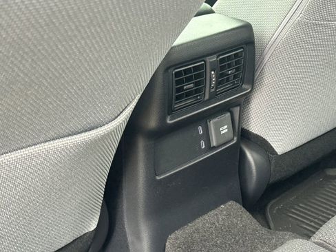 Used 2025 Toyota 4Runner TRD Off-Road image 34