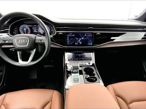 Certified 2025 Audi Q8 Premium Plus image 15