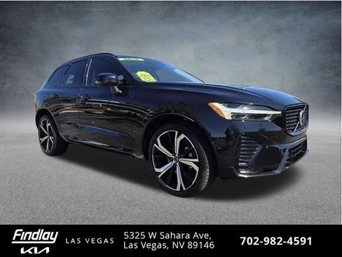 Used 2023 Volvo XC60 B5 Ultimate w/ Protection Package Premier FWD image 3