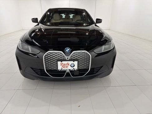 Used 2025 BMW i4 xDrive40i w/ Parking Assistance Package image 8