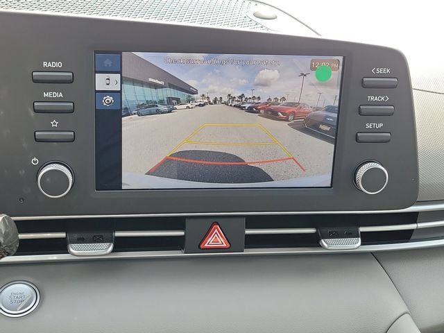 New 2026 Hyundai Elantra Sport FWD image 11