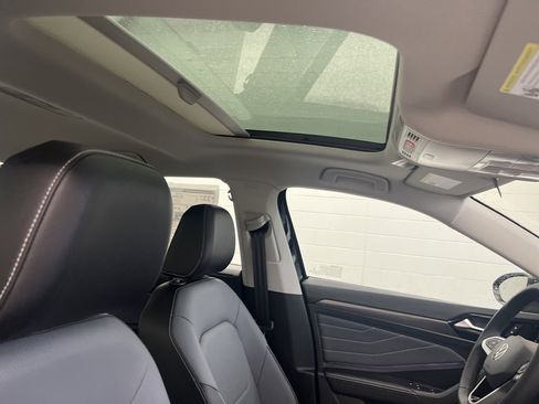 New 2026 Volkswagen Jetta SEL image 40