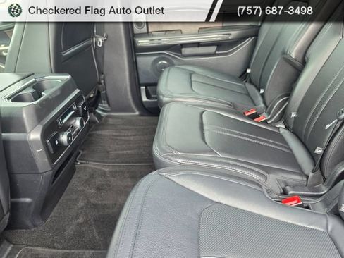 Used 2020 Ford Expedition Limited w/ Equipment Group 301A AWD/4WD image 38