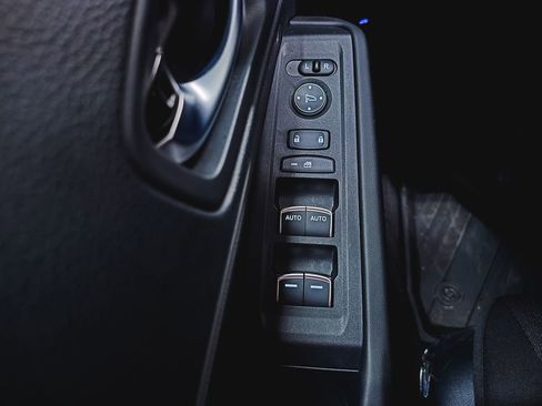 Used 2025 Honda Accord LX image 20