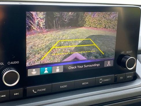 Used 2023 Honda Accord EX image 24