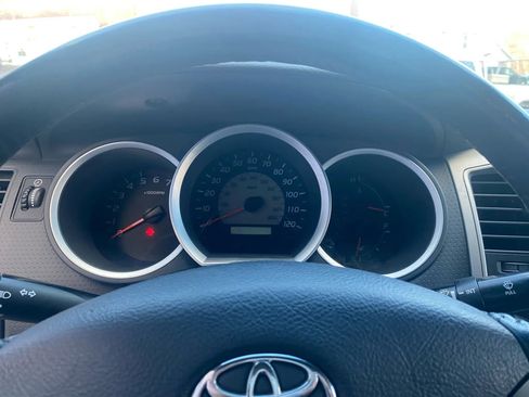 Used 2006 Toyota Tacoma 4x4 Access Cab V6 image 10