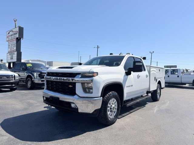 Used 2021 Chevrolet Silverado 2500 LT w/ Convenience Package AWD/4WD image 2