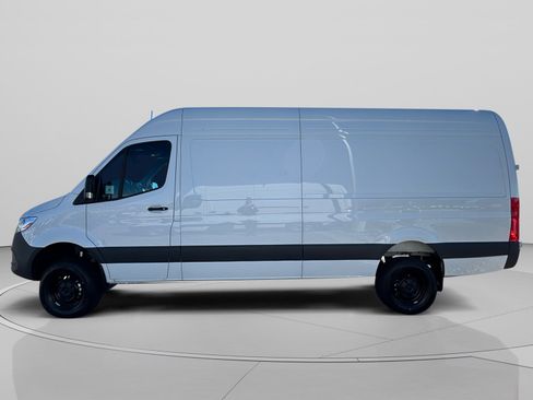 New 2026 Mercedes-Benz Sprinter 2500 image 2