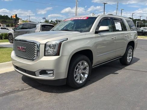 Used 2017 GMC Yukon Denali w/ Open Road Package RWD image 4
