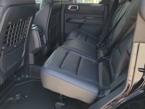 New 2026 Ford Bronco Big Bend w/ Black Diamond Package AWD/4WD image 7