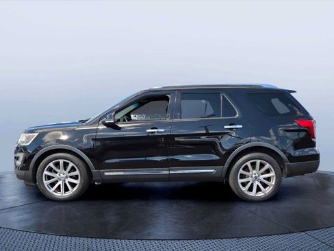 Used 2016 Ford Explorer Limited FWD image 3