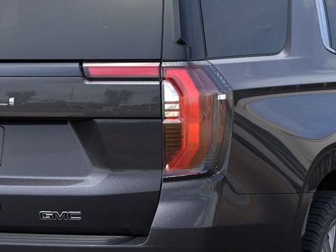 New 2026 GMC Yukon Denali Ultimate AWD/4WD image 11