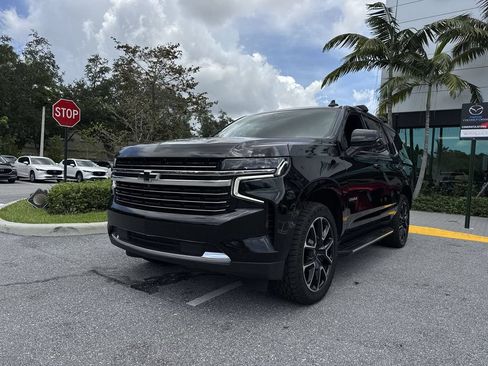Used 2022 Chevrolet Tahoe LT w/ LT Signature Package RWD image 31