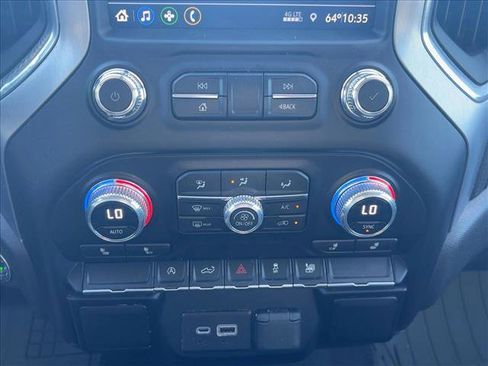 Used 2022 GMC Sierra 1500 Elevation image 13