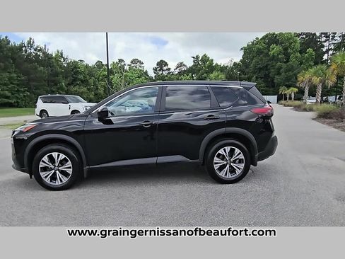 Used 2023 Nissan Rogue SV FWD image 26