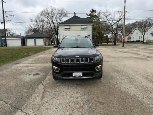Used 2018 Jeep Compass Limited w/ Navigation Group image 2