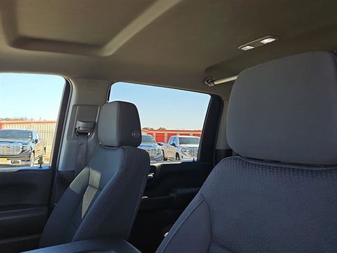 Used 2024 GMC Sierra 2500 Pro w/ Convenience Package image 11