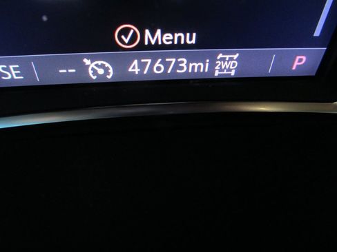 Certified 2023 GMC Acadia AT4 image 30