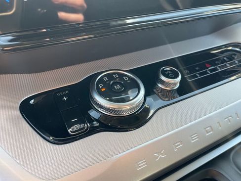 New 2026 Ford Expedition Max Active image 10