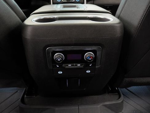 Certified 2023 Chevrolet Tahoe Z71 w/ Luxury Package AWD/4WD image 19