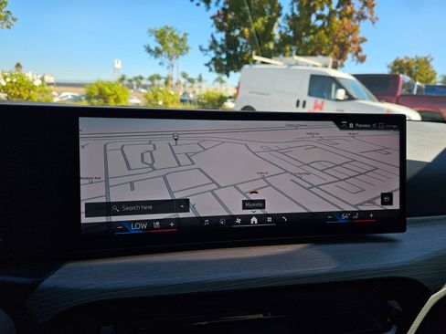 Used 2025 BMW 330i xDrive Sedan image 30