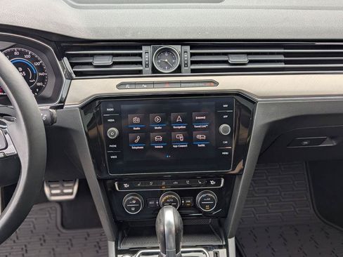 Used 2019 Volkswagen Arteon SEL Premium AWD/4WD image 18