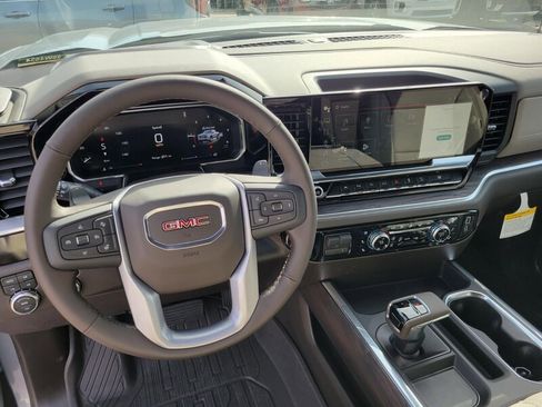 New 2026 GMC Sierra 1500 SLT w/ SLT Premium Plus Package image 15