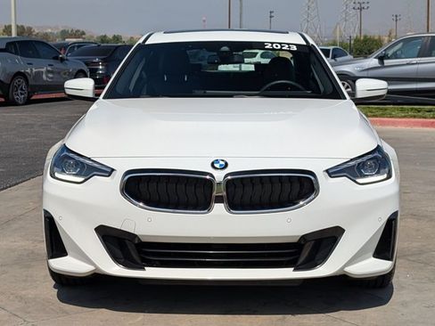 Used 2023 BMW 230i Coupe w/ Convenience Package RWD image 2