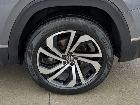 Used 2022 Volkswagen Atlas SEL image 13