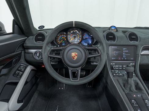 Used 2025 Porsche 718 Boxster Spyder RS image 15