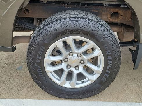 Certified 2023 Chevrolet Silverado 1500 LT image 31