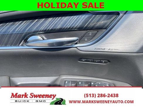 Used 2024 Cadillac XT6 Premium Luxury image 11