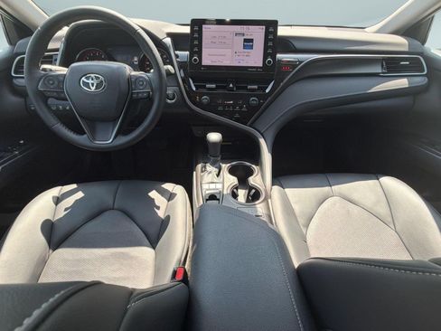 Used 2023 Toyota Camry XSE w/ Cold Weather Package FWD image 16