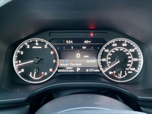 Used 2023 Mitsubishi Outlander SE image 24