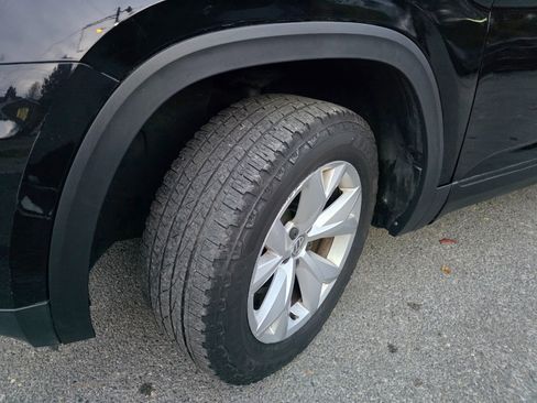 Used 2019 Volkswagen Atlas SE image 27