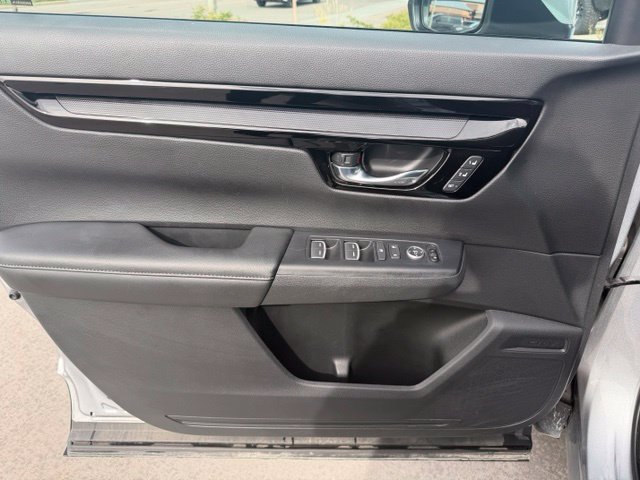 Used 2025 Honda CR-V EX-L image 13