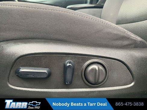 Used 2024 Chevrolet Malibu LT FWD image 14