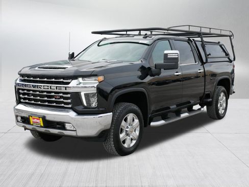 Used 2021 Chevrolet Silverado 3500 LTZ w/ LTZ Premium Package image 3