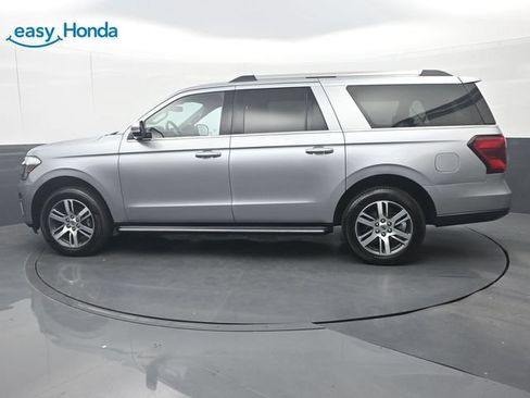 Used 2023 Ford Expedition Max Limited AWD/4WD image 4