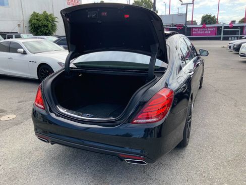 Used 2017 Mercedes-Benz S 550 Sedan image 36