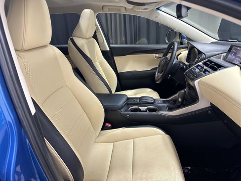 Used 2017 Lexus NX 200t AWD w/ Premium Package image 33
