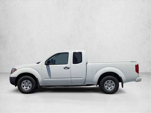 Used 2019 Nissan Frontier S RWD image 8