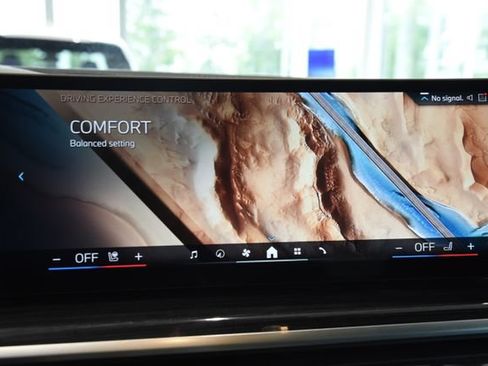 Used 2026 BMW X6 xDrive40i w/ Premium Package AWD/4WD image 33