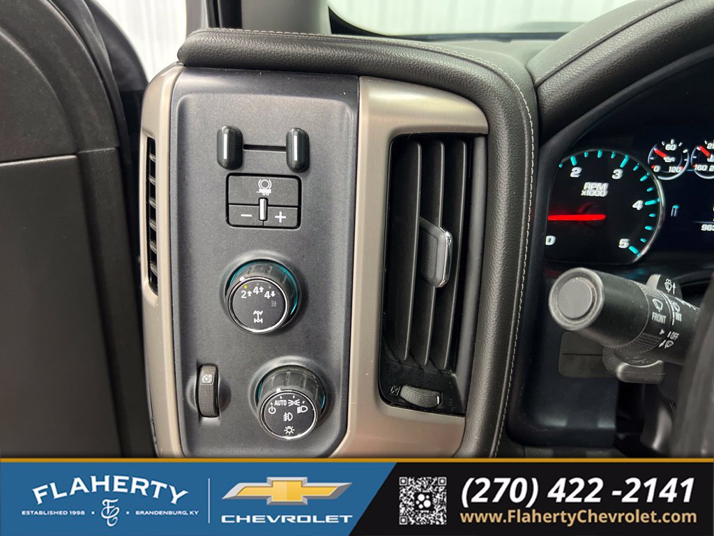 Used 2019 GMC Sierra 2500 Denali w/ Duramax Plus Package AWD/4WD image 23