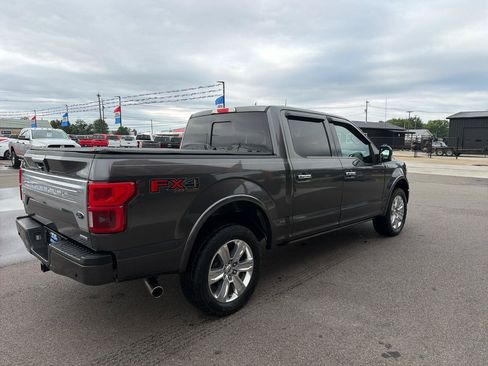 Used 2018 Ford F150 Platinum w/ Equipment Group 701A Luxury AWD/4WD image 4
