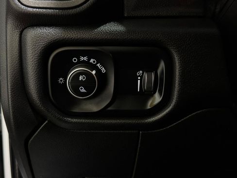 Used 2022 RAM 2500 Tradesman AWD/4WD image 28