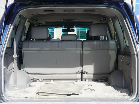 Used 2004 Toyota Land Cruiser image 34